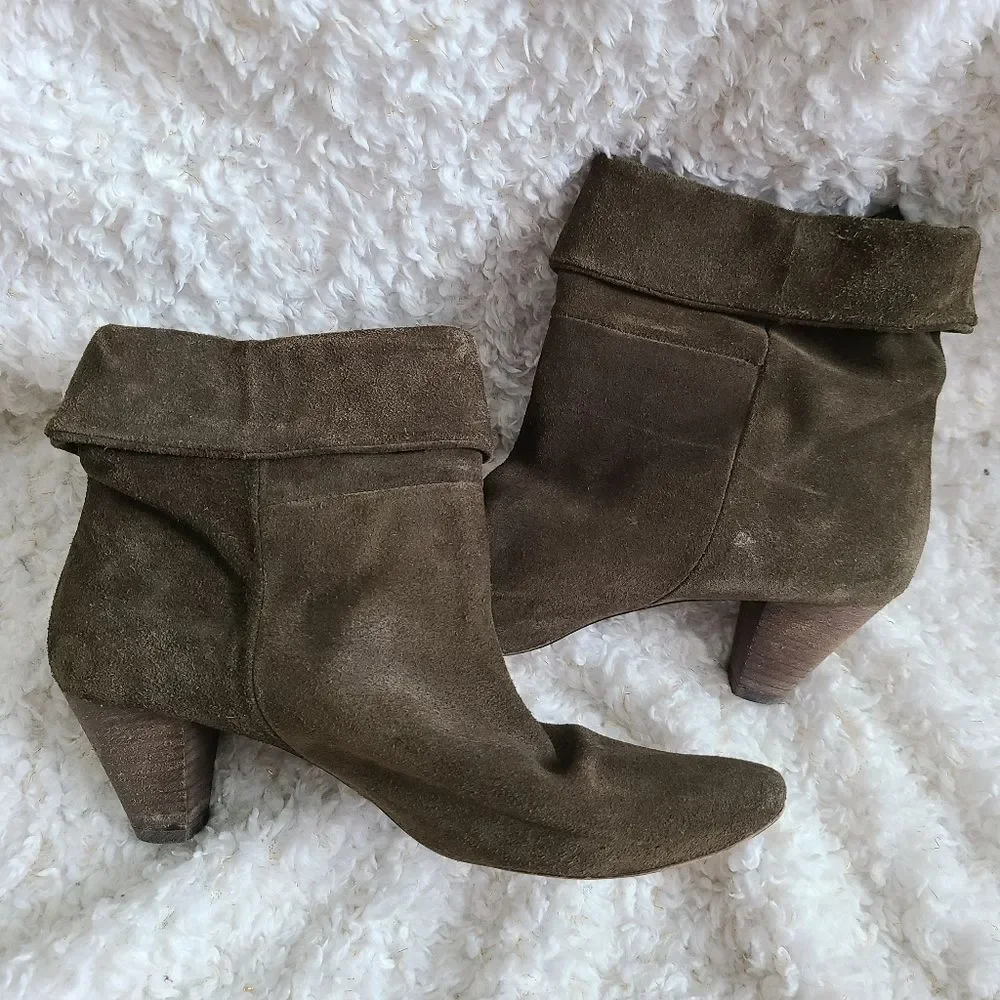 Free People Adella Boot‎ Suede Sage Green Bootie sz 38